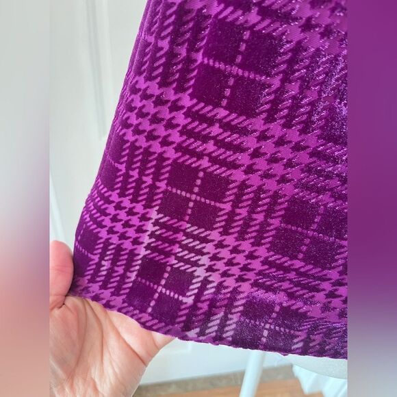Nine West Purple Plaid Velvet Lettuce Hem Short Sleeve Blouse Small Burnout - Picture 10 of 11